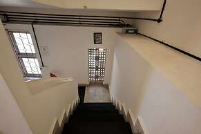 Locomo Hostel Mini - 9 mins from airport
