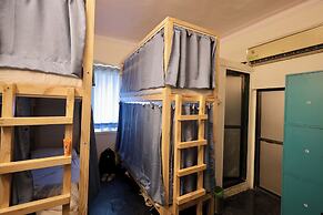 Locomo Hostel Mini - 9 mins from airport