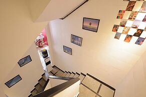 Locomo Hostel Mini - 9 mins from airport