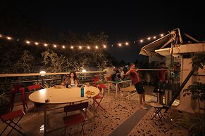 Locomo Hostel Mini - 9 mins from airport