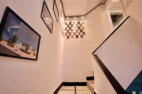 Locomo Hostel Mini - 9 mins from airport