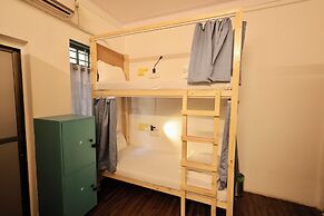 Locomo Hostel Mini - 9 mins from airport