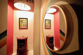 Locomo Hostel Mini - 9 mins from airport