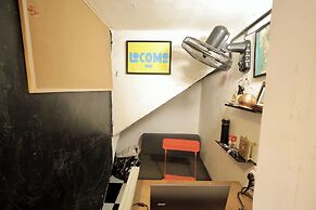 Locomo Hostel Mini - 9 mins from airport