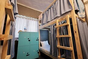 Locomo Hostel Mini - 9 mins from airport