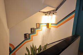 Locomo Hostel Mini - 9 mins from airport