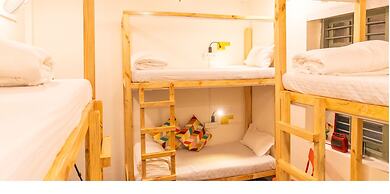 Locomo Hostel Mini - 9 mins from airport