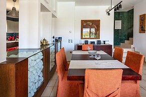 Villa Friends With Private Pool