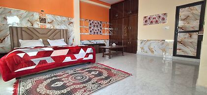 Sun Shine Haven Retreat Chandi