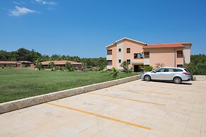 Malibu Grand Royale – Luxury Group Villa