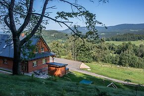 Villa With Pool in Hutisko-solanec