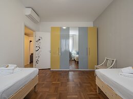 San Siro 3 Bedroom apt With Balcony
