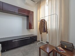 San Siro 3 Bedroom apt With Balcony