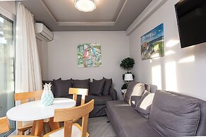 Akrogiali Apartments