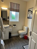 Tudor Lodge Hotel