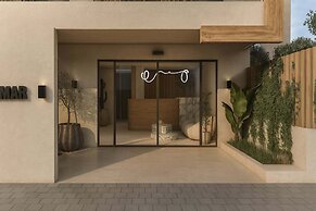 Le Mar Luxury Apartments by Checkin