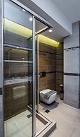Le Mar Luxury Apartments by Checkin