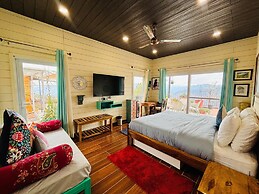 The Ridge House - A Villa Community