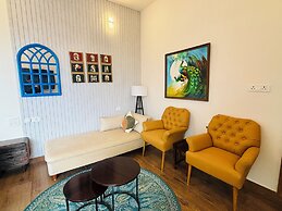 The Ridge House - A Villa Community