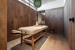 Luxury Studio - Revolution Monument View - Gym