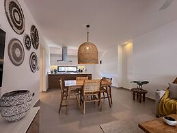 Luxury 2 Bedroom Apartment