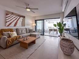 Luxury 2 Bedroom Apartment