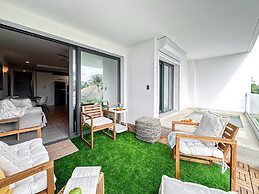 Gorgeous new Beach Apartment
