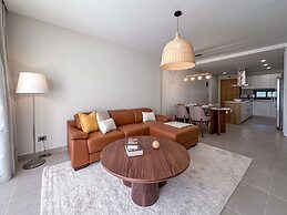 Spectacular Brand new Beach Condo