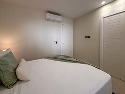 Spectacular Brand new Beach Condo