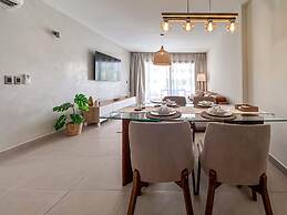 Spectacular Brand new Beach Condo