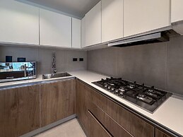 Spectacular Golf Front 3BR Apartment!