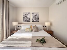 Spectacular Golf Front 3BR Apartment!