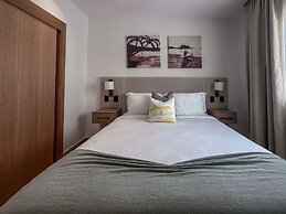 Spectacular Golf Front 3BR Apartment!