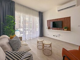 One Bedroom Apartment