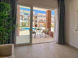 One Bedroom Apartment