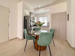 One Bedroom Apartment