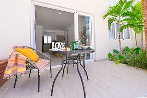 One Bedroom Apartment
