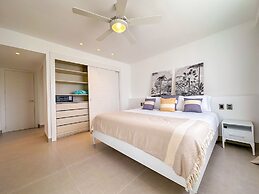 Luxury Penthouse 3 Bedroom Ocean Views
