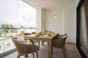 Luxury Penthouse 3 Bedroom Ocean Views