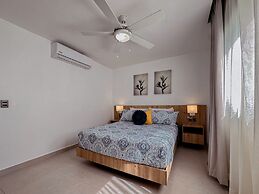 Fantastic Beach Penthouse With Rooftop BBQ