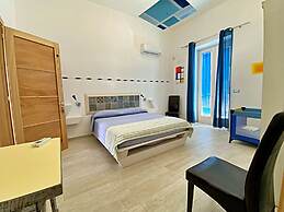 Casa Mondrian - Camere con Bagno e Piscina Privata