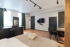 Stones Throw Apartments