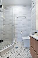 Stones Throw Apartments