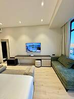 Jadeel Hotel