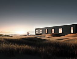 Black Sand Hotel