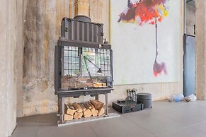 Design Loft With Private Parking by Rent all Como