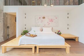 Design Loft With Private Parking by Rent all Como