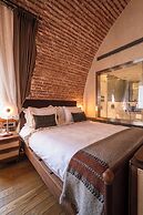 Stone Inn Galata