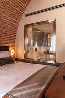 Stone Inn Galata