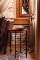 Stone Inn Galata